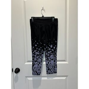 Betsey Johnson Performance Cropped Leggings Black Blue Floral Print Size Medium